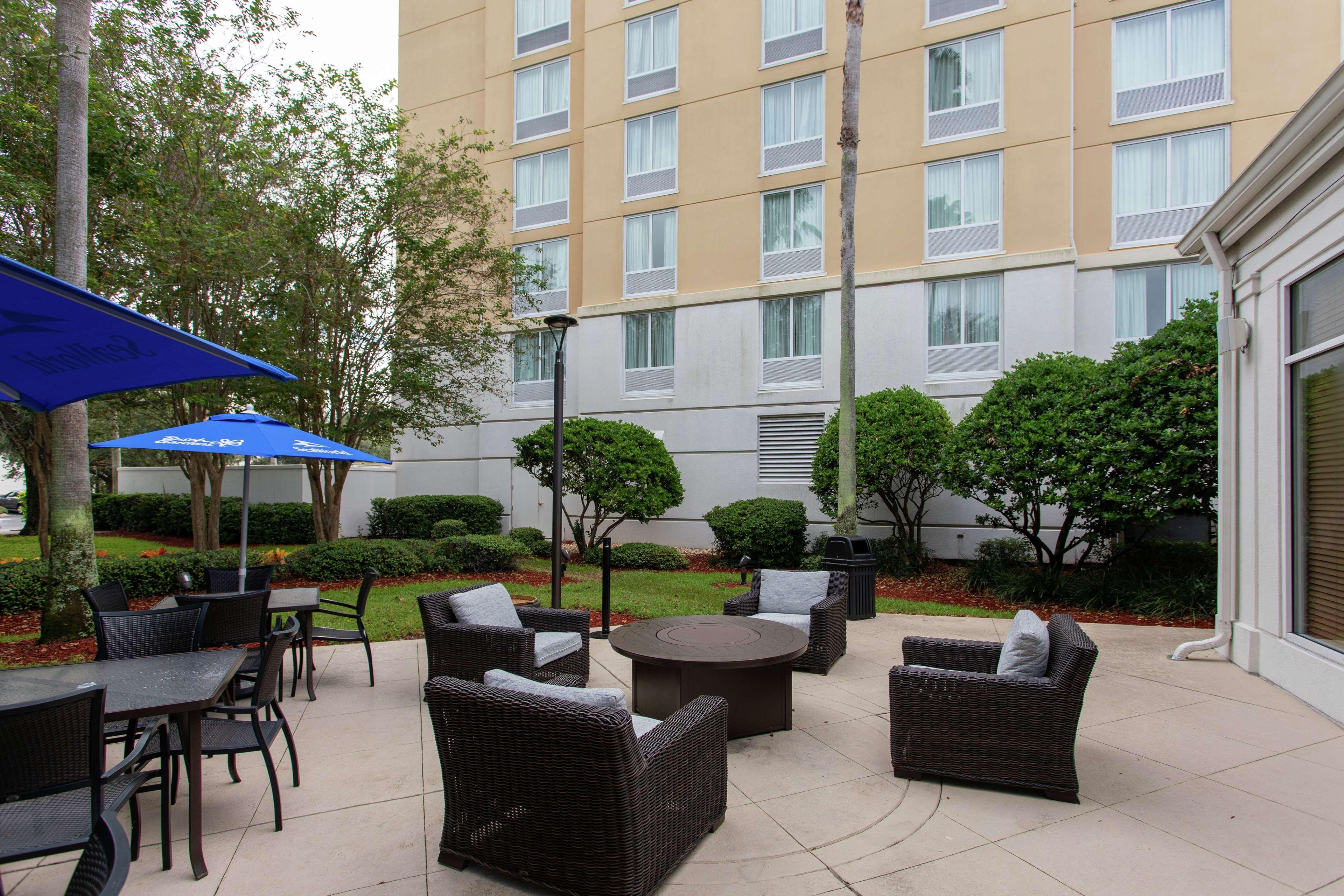 Hilton Garden Inn Orlando At Seaworld Williamsburg Экстерьер фото